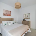Sunnyland Villa *