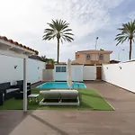 Sunnyland Villa