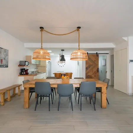 Sunnyland Villa