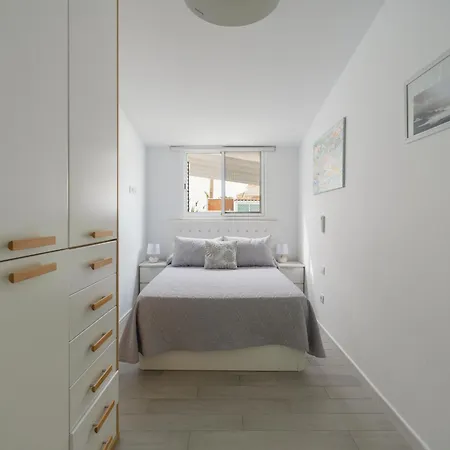 Sunnyland Villa *