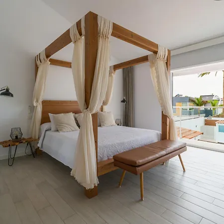 Sunnyland Villa *