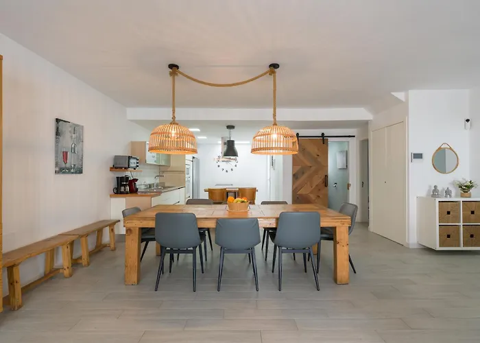 Sunnyland Villa